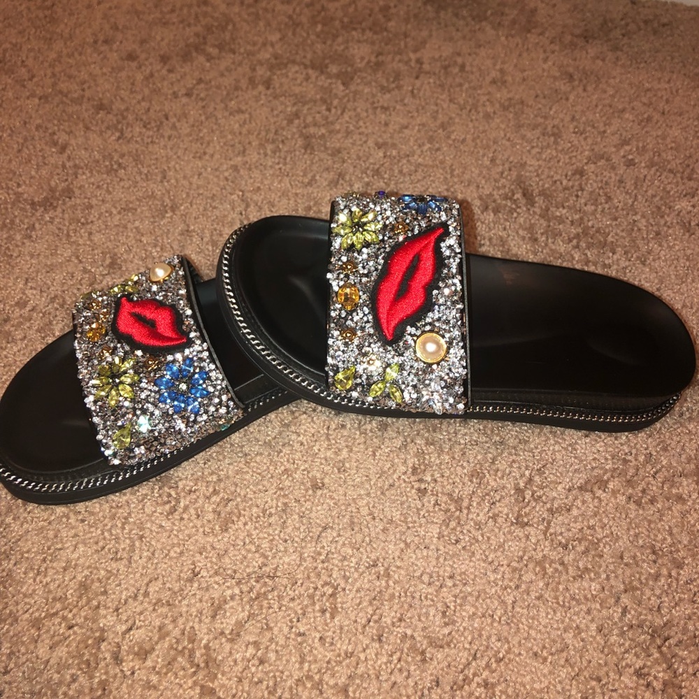 Cute patch slides!